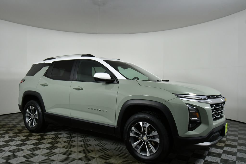 Used 2025 Chevrolet Equinox LT image 9