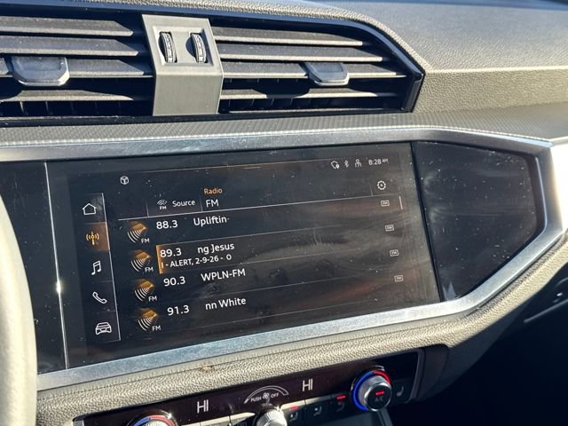 Used 2025 Audi Q3 2.0T Premium image 20