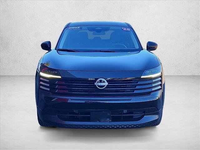Certified 2025 Nissan Kicks SV FWD image 2