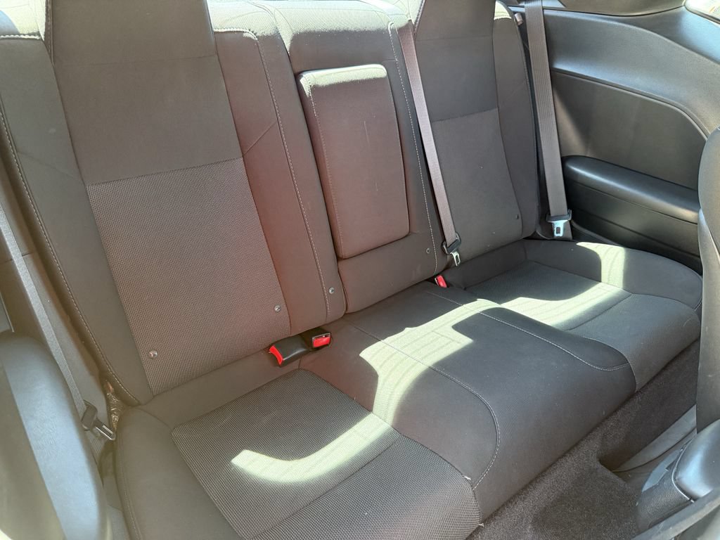 Used 2016 Dodge Challenger R/T RWD image 23