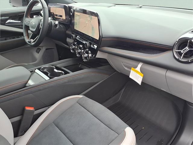 New 2026 Chevrolet Blazer EV SS w/ LPO, Tech Bronze Package image 18