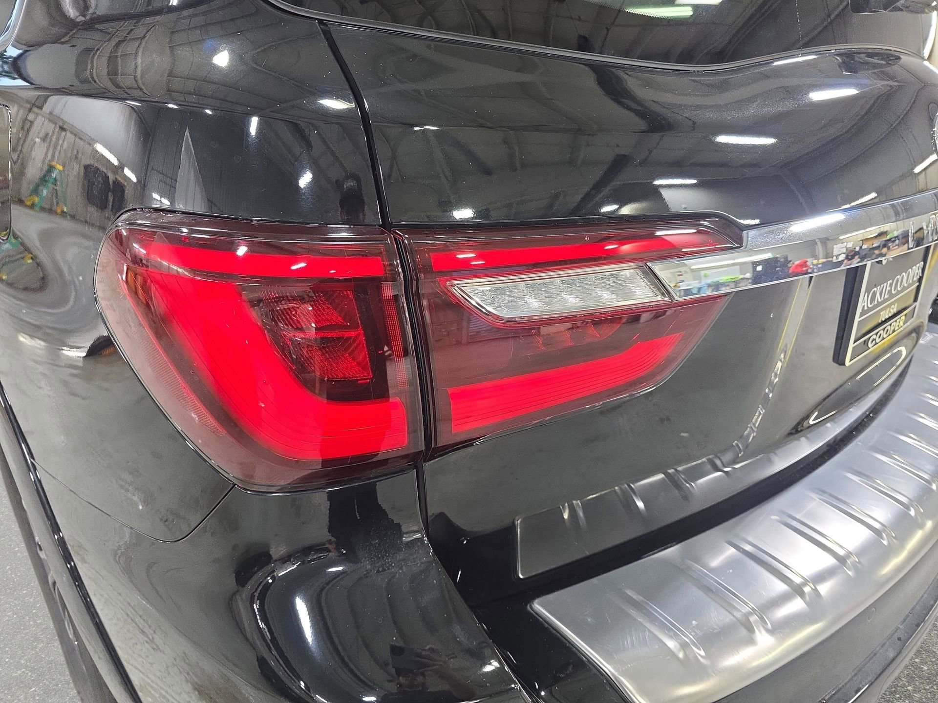 Certified 2022 INFINITI QX80 Sensory w/ Cargo Package RWD image 33