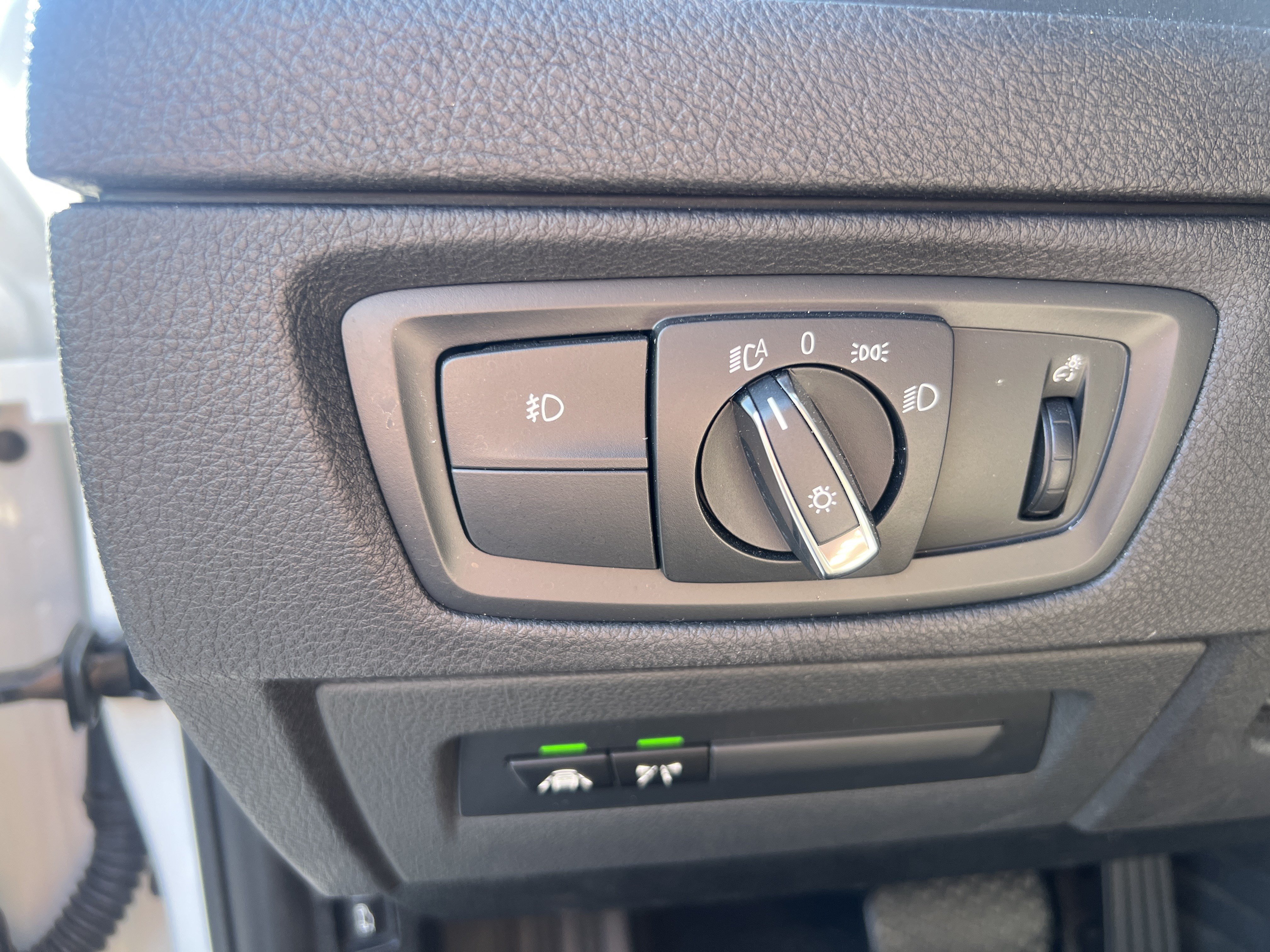 Used 2019 BMW 230i Coupe w/ Premium Package RWD image 35
