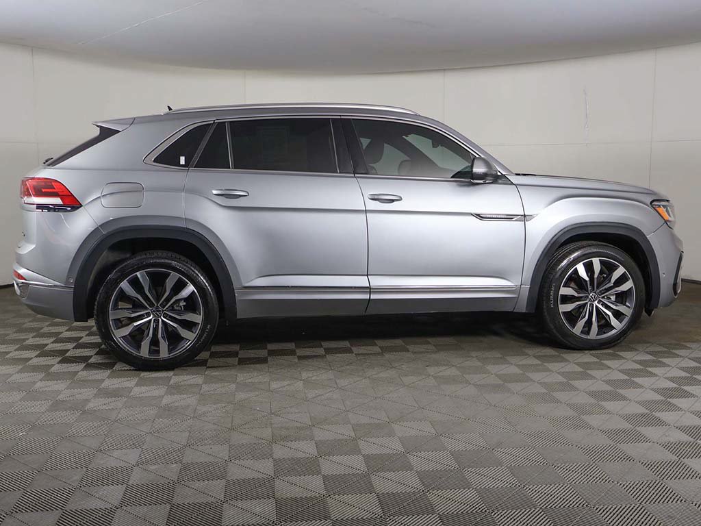 Used 2023 Volkswagen Atlas Cross Sport SEL Premium R-Line AWD/4WD image 21