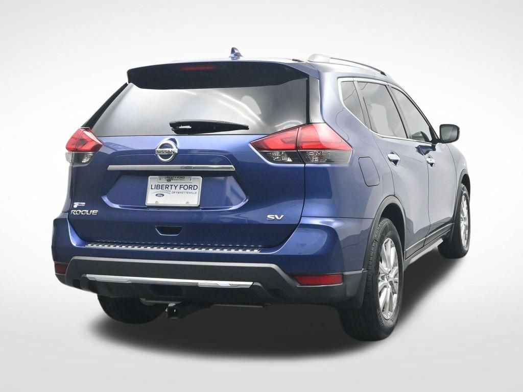 Used 2017 Nissan Rogue SV FWD image 7