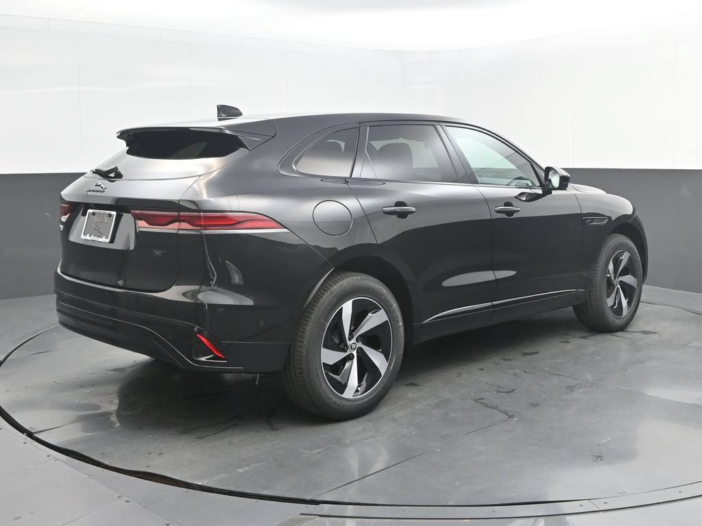 New 2026 Jaguar F-PACE R-Dynamic S AWD/4WD image 7