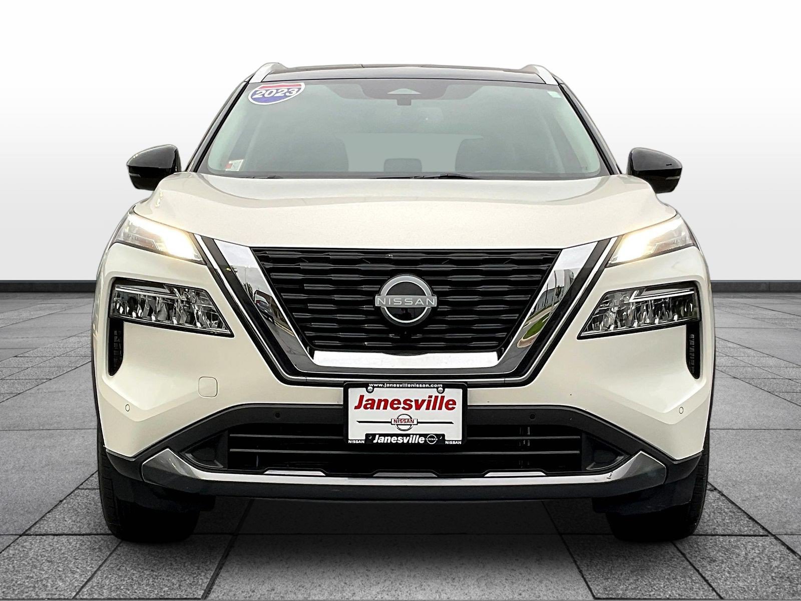 Certified 2023 Nissan Rogue SL w/ SL Premium Package AWD/4WD image 2