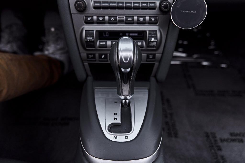 Used 2005 Porsche 911 Carrera S RWD image 3