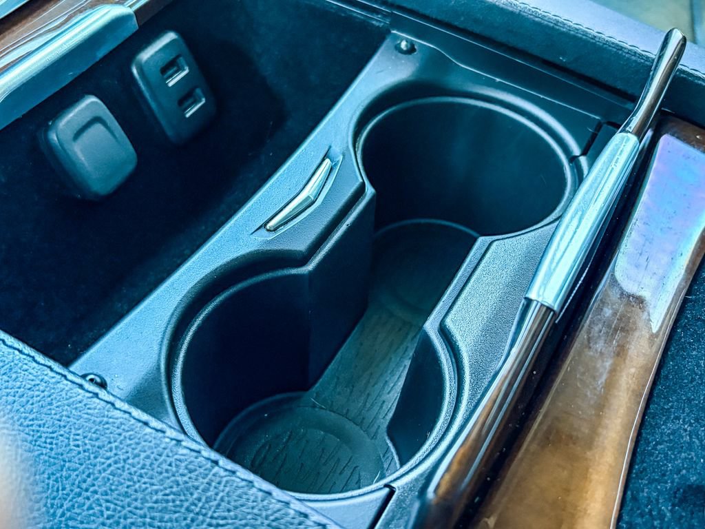 Certified 2020 Cadillac Escalade Luxury AWD/4WD image 26