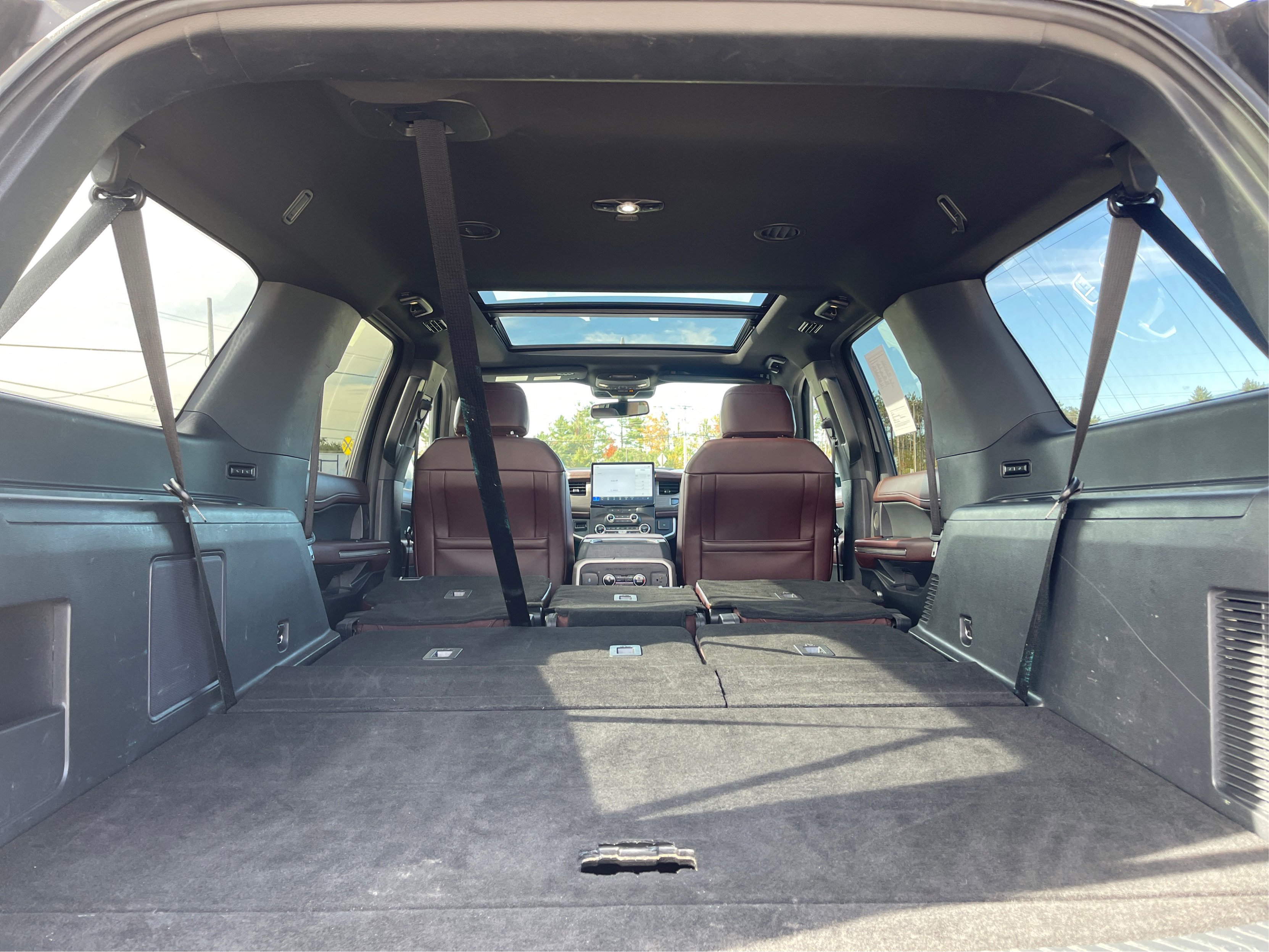 Used 2023 Ford Expedition Max Limited image 37