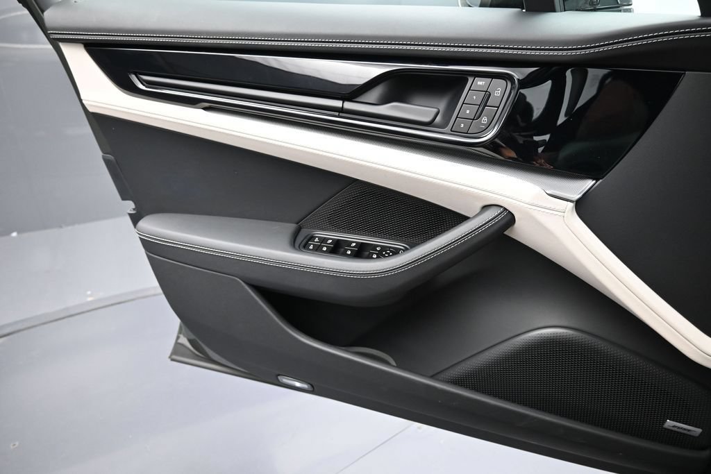 Certified 2026 Porsche Panamera 4 AWD/4WD image 20