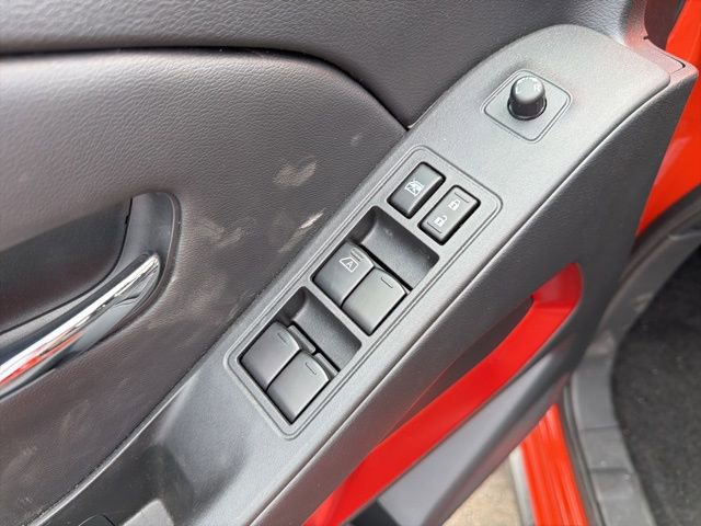 Used 2025 Nissan Frontier PRO-4X w/ Interior Protection Package image 19