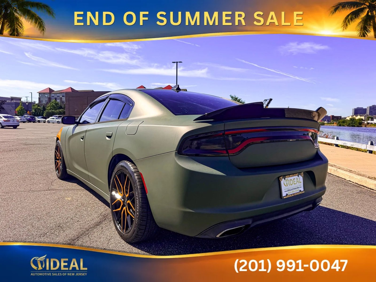 Used 2016 Dodge Charger SXT RWD image 5