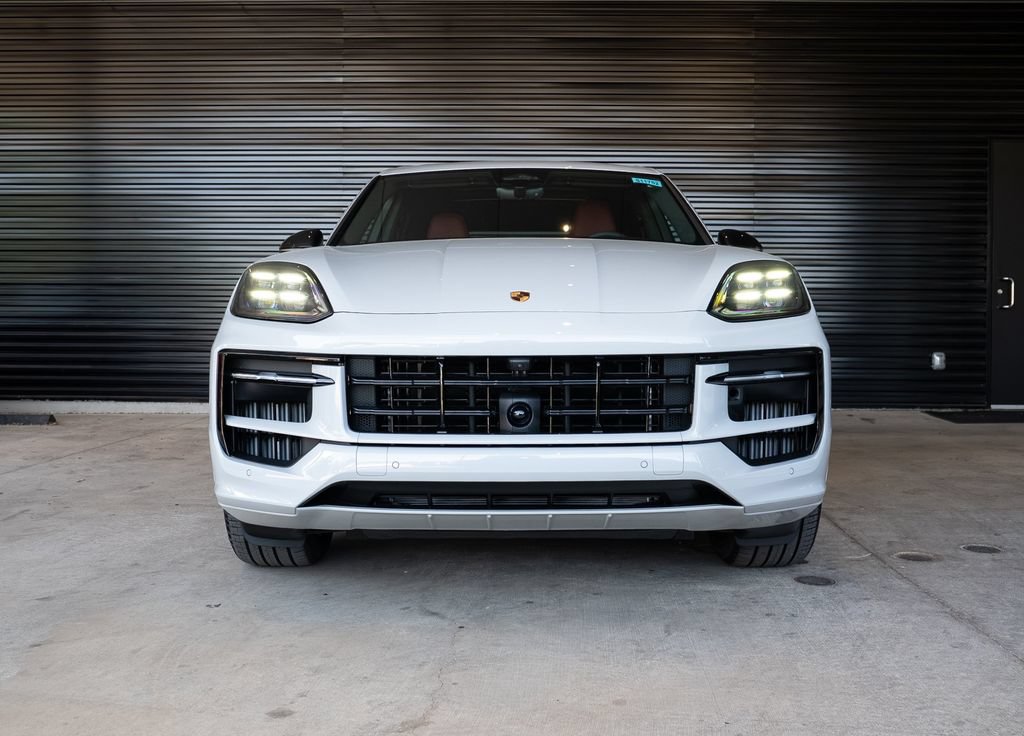 New 2026 Porsche Cayenne GTS AWD/4WD image 10
