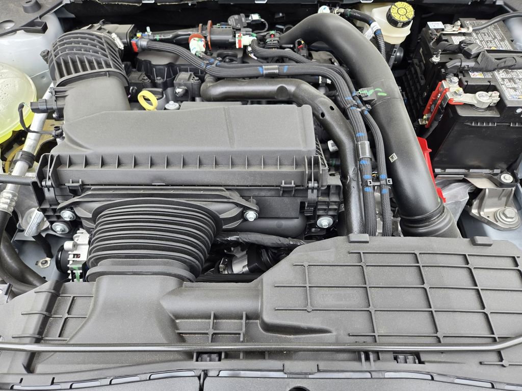 Used 2025 Ford Maverick Lobo AWD/4WD image 30