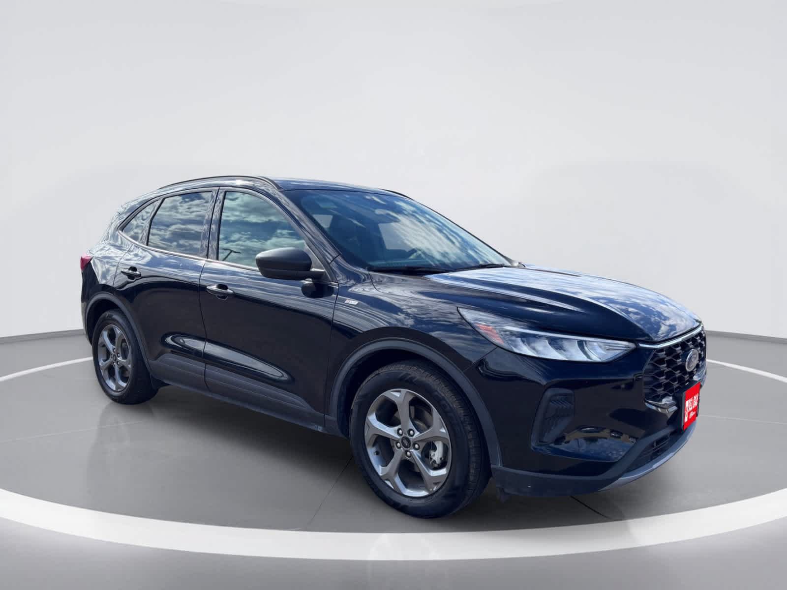Used 2025 Ford Escape ST-Line FWD image 7