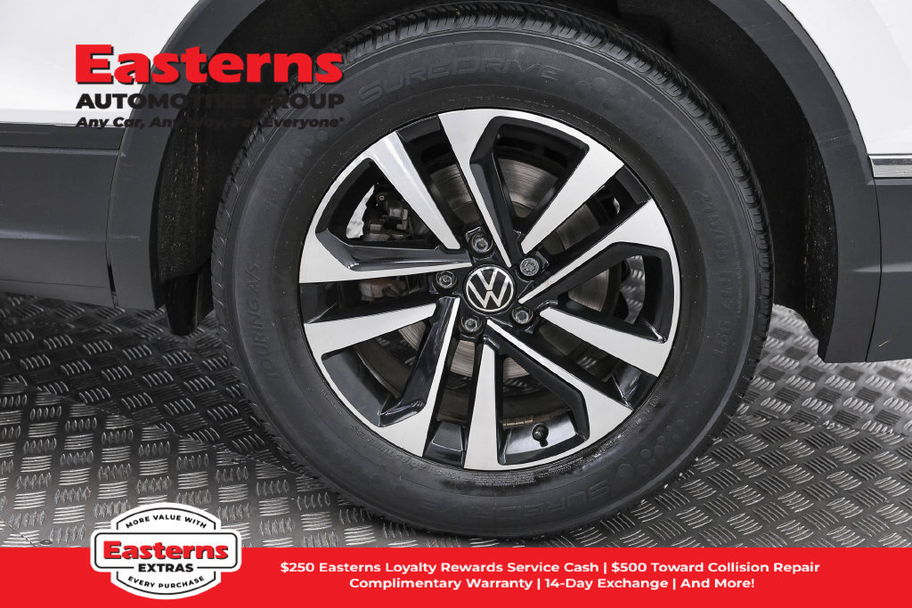 Used 2024 Volkswagen Tiguan S AWD/4WD image 33