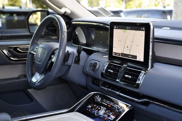 Used 2018 Lincoln Navigator L Black Label image 34