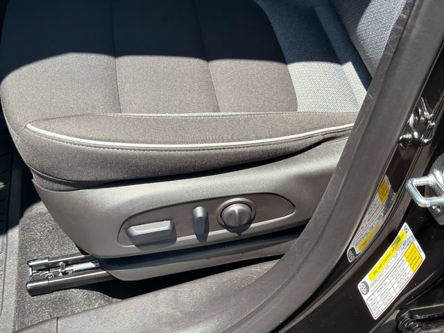 Used 2026 Chevrolet TrailBlazer LT w/ Convenience Package FWD image 22