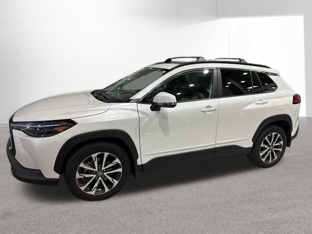 Certified 2023 Toyota Corolla Cross XLE w/ Convenience Package image 3