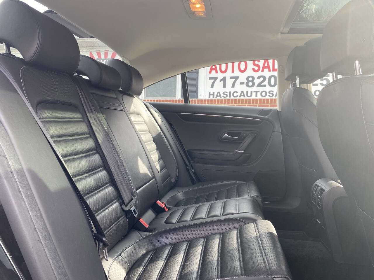 Used 2015 Volkswagen CC Executive image 20