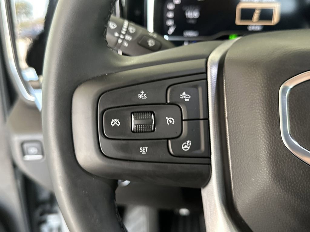 Used 2025 GMC Sierra 2500 SLE image 21