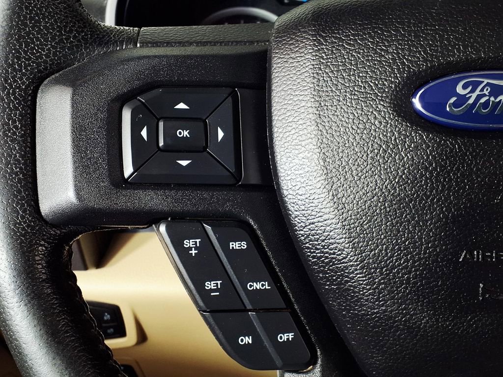 Used 2015 Ford F150 XLT w/ Equipment Group 302A Luxury image 19