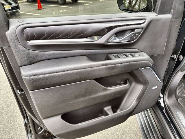 Used 2021 GMC Yukon Denali w/ Denali Premium Package image 23