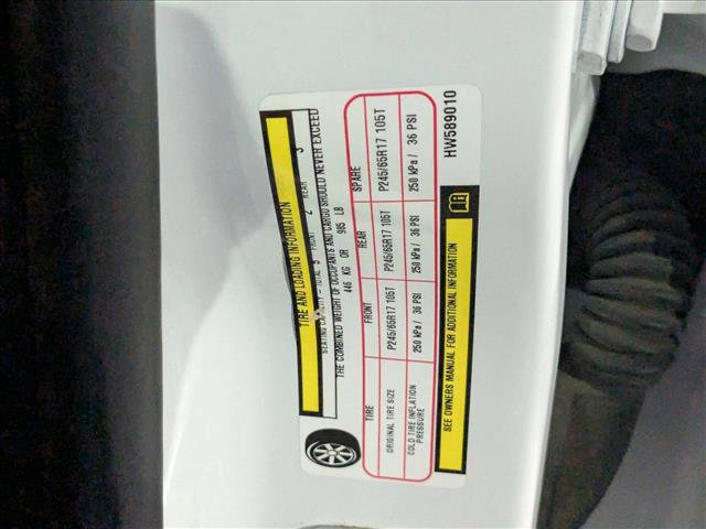 Used 2017 Jeep Cherokee Trailhawk w/ Cold Weather Group image 18