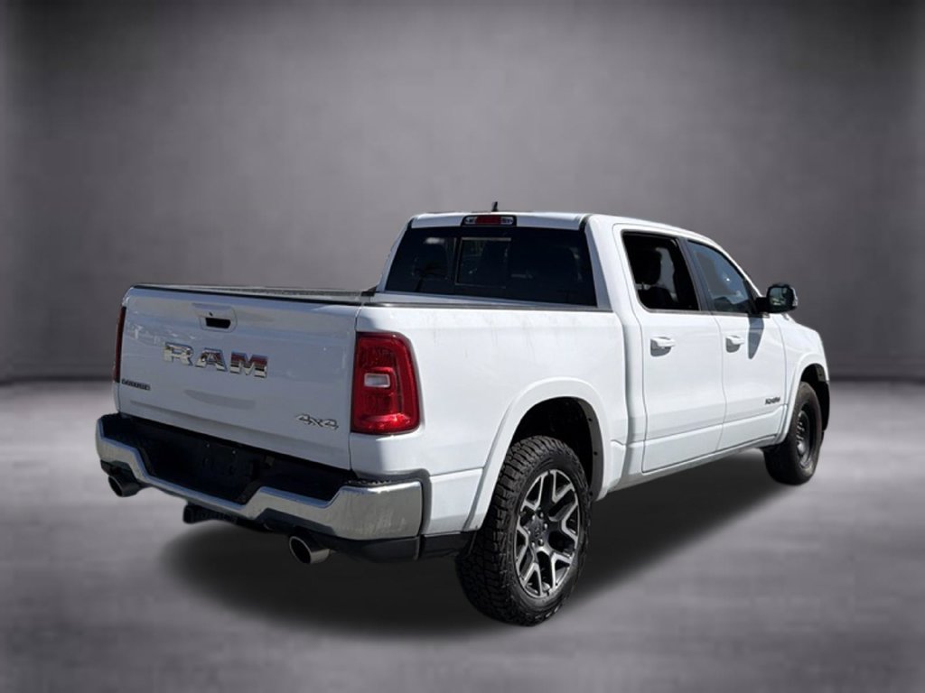 Used 2025 RAM 1500 Laramie AWD/4WD image 4