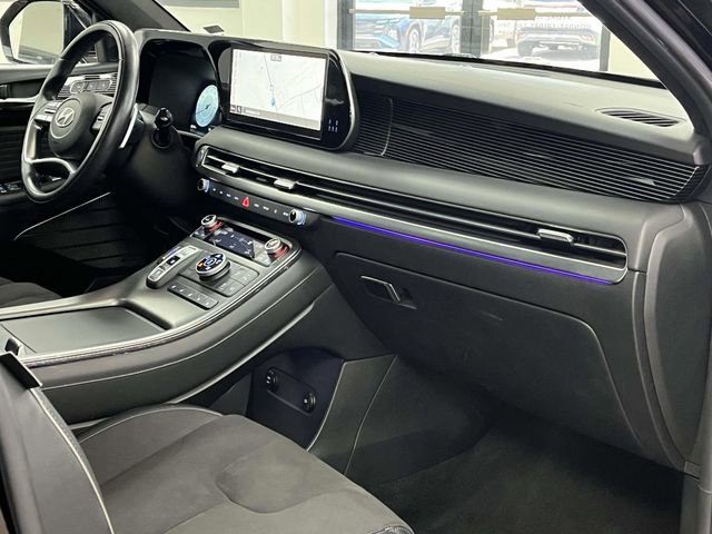 Used 2024 Hyundai Palisade Calligraphy image 32