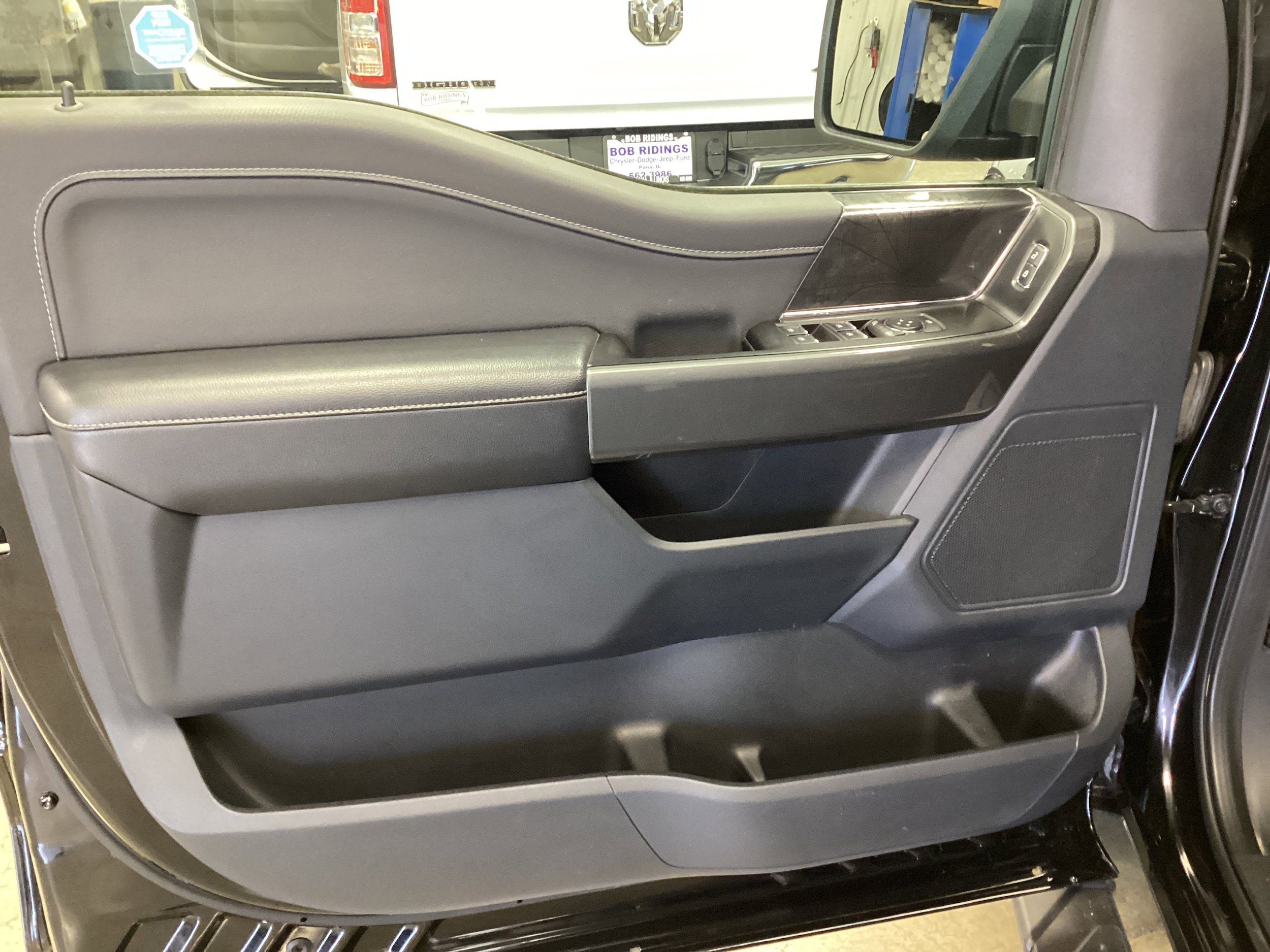 Used 2022 Ford F150 XLT w/ Equipment Group 302A High AWD/4WD image 14
