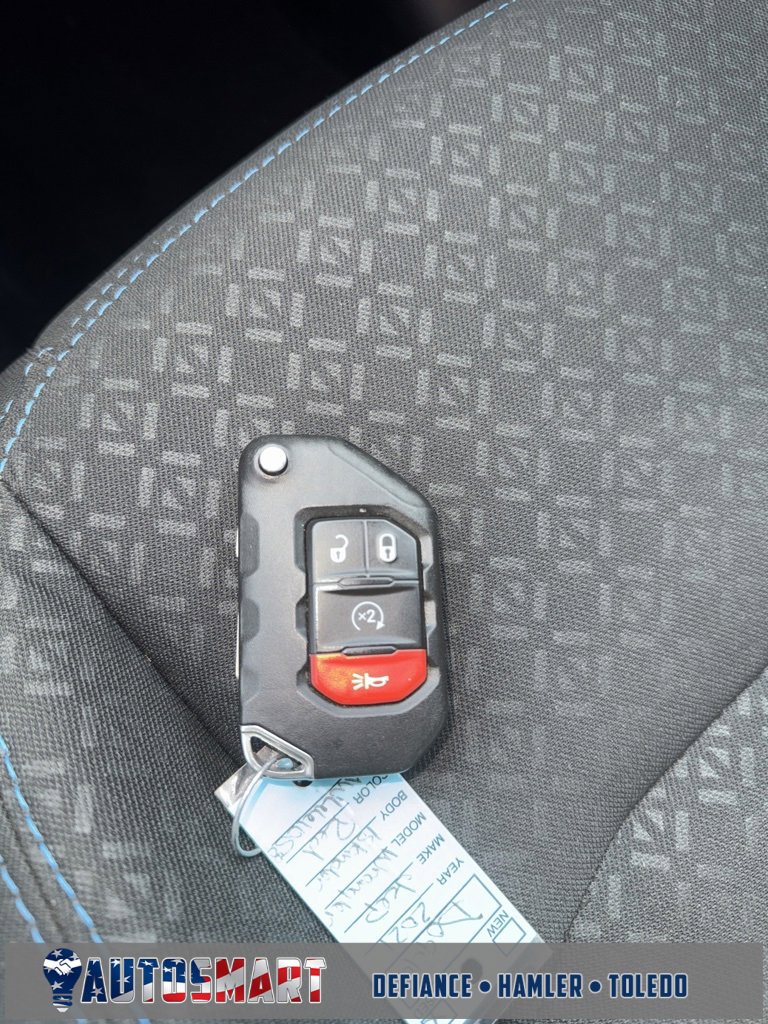 Used 2021 Jeep Wrangler Sport image 30