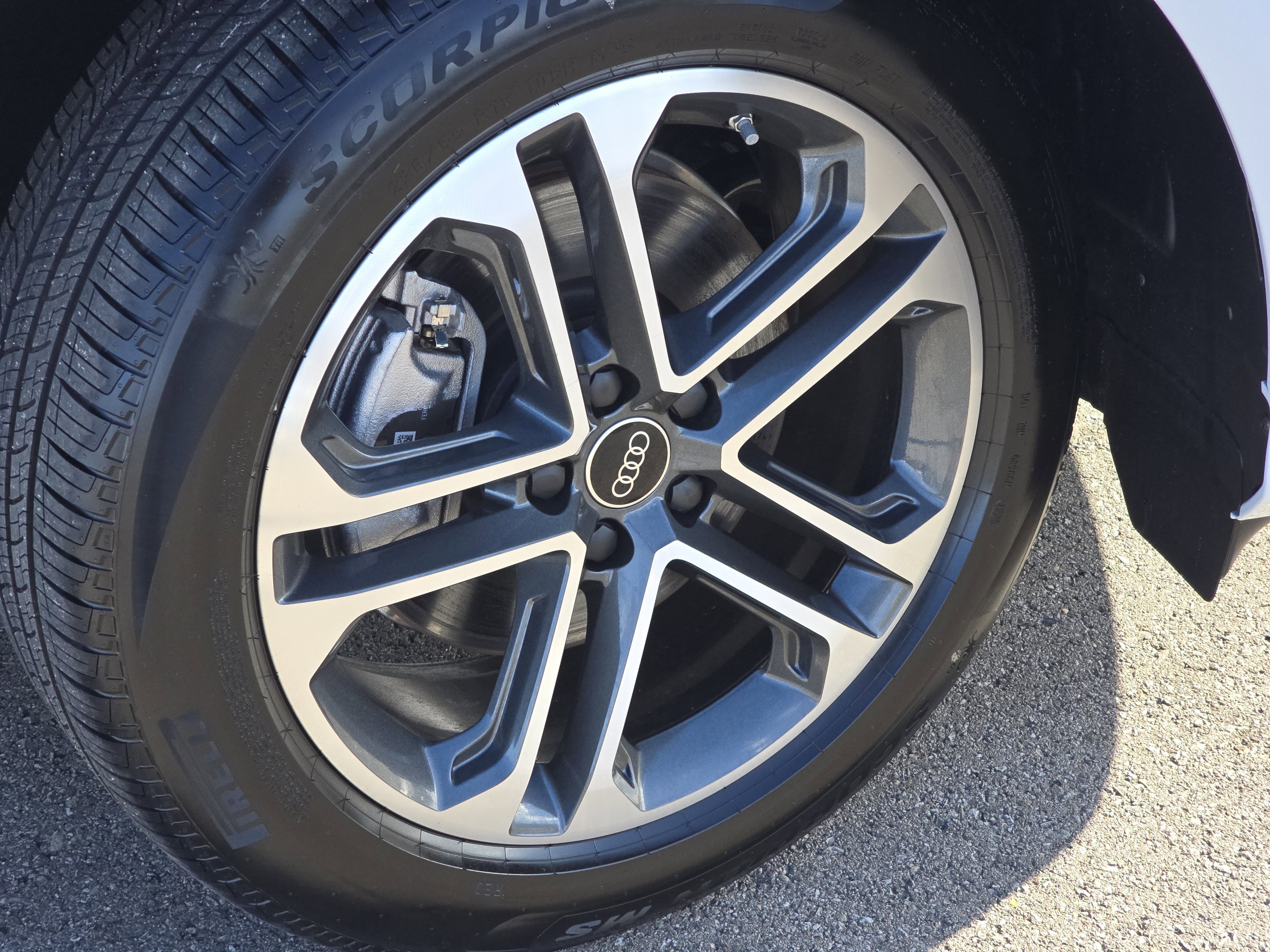 New 2025 Audi Q5 Premium Plus image 15