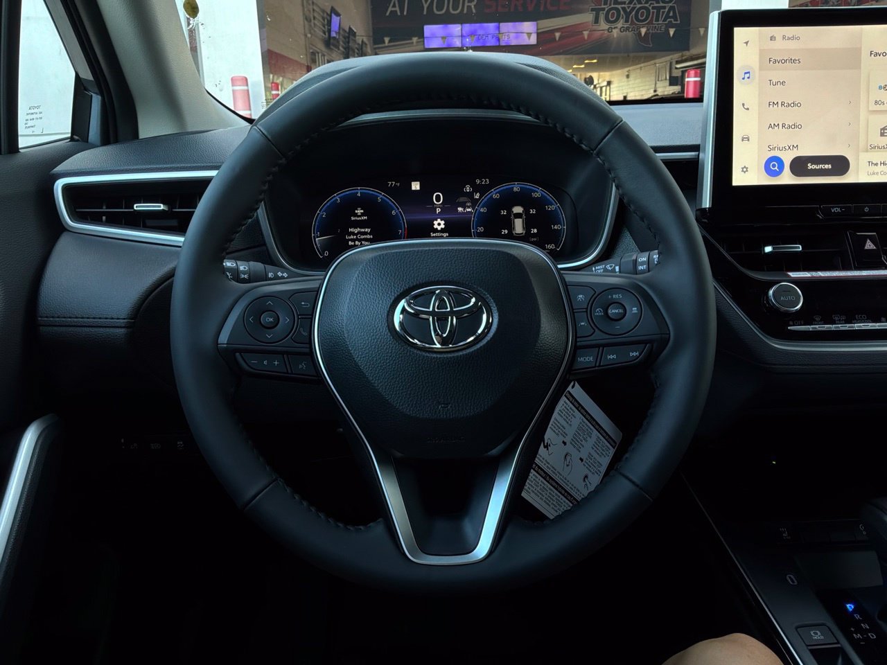 New 2026 Toyota Corolla Cross XLE w/ Convenience Package FWD image 33