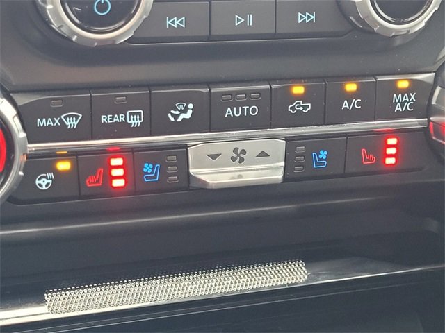 Certified 2024 Ford F150 Platinum w/ Equipment Group 702A High image 26