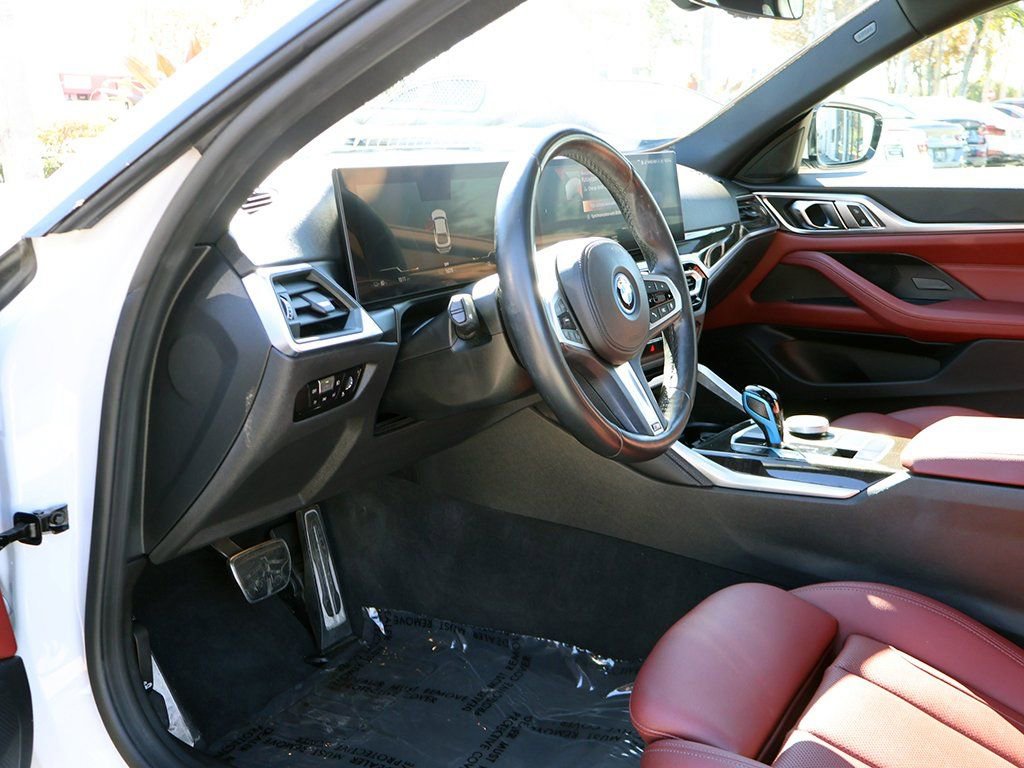 Used 2023 BMW i4 eDrive40 w/ M Sport Package image 27