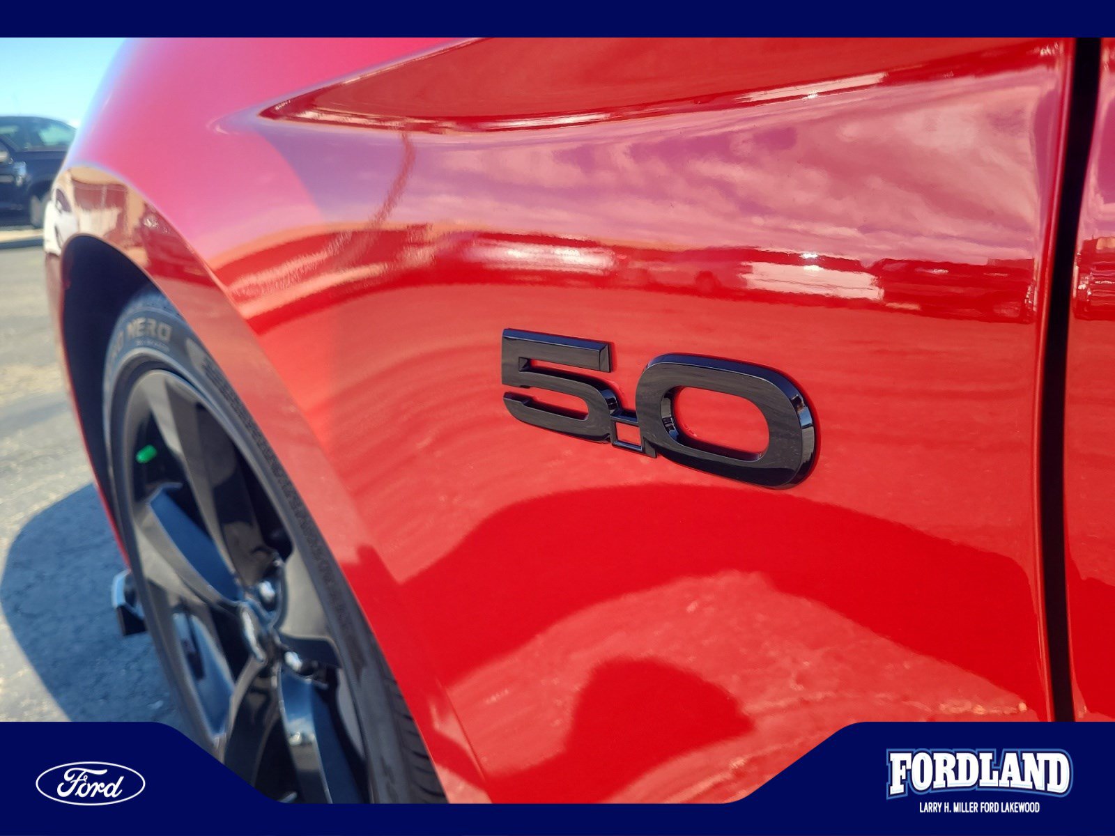 Used 2016 Ford Mustang GT w/ Black Accent Package RWD image 24