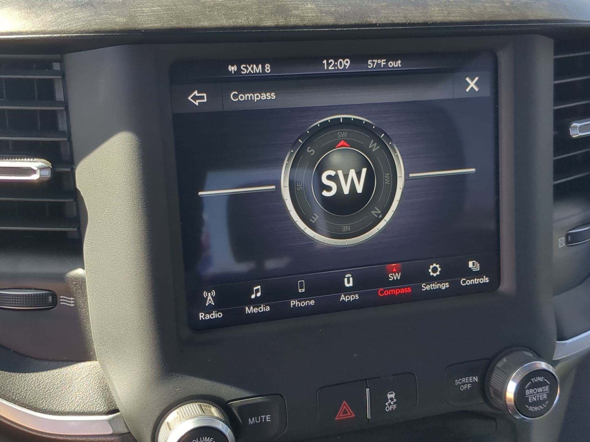 Used 2021 RAM 2500 Big Horn w/ Level 1 Equipment Group image 18