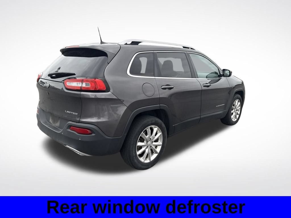 Used 2017 Jeep Cherokee Limited AWD/4WD image 4