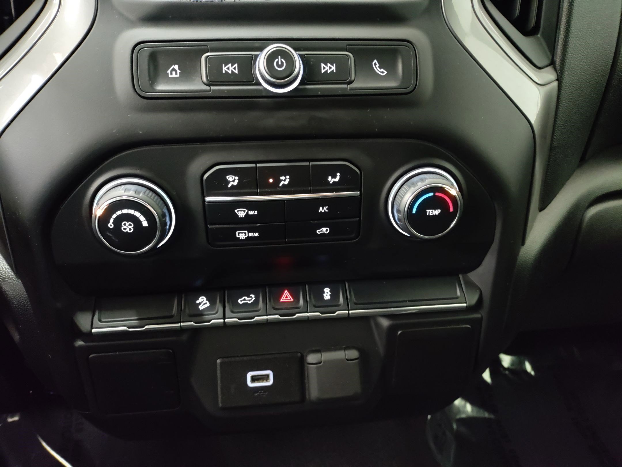 Used 2020 Chevrolet Silverado 1500 Custom Trail Boss w/ Custom Convenience Package image 19