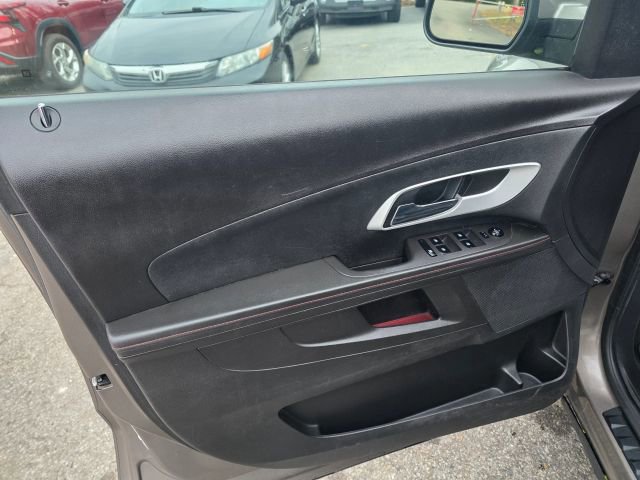 Used 2010 Chevrolet Equinox LT w/ Vehicle Interface Package image 11