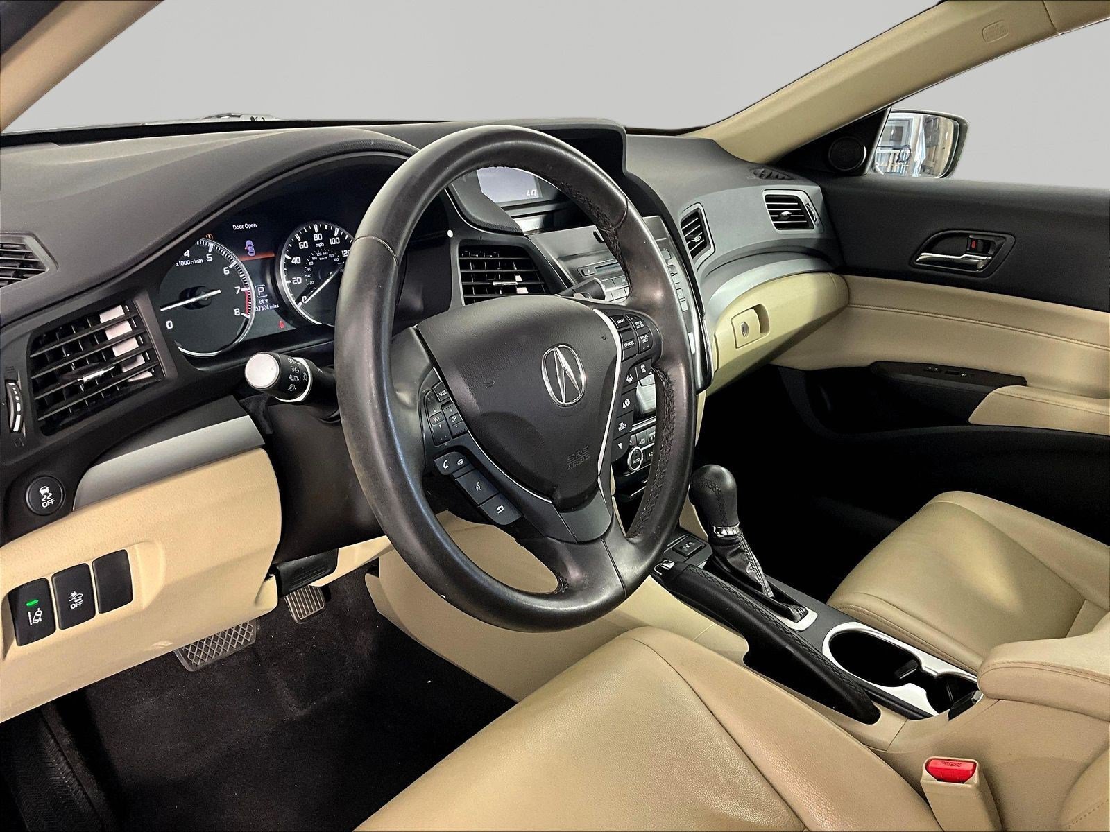 Used 2017 Acura ILX FWD image 17