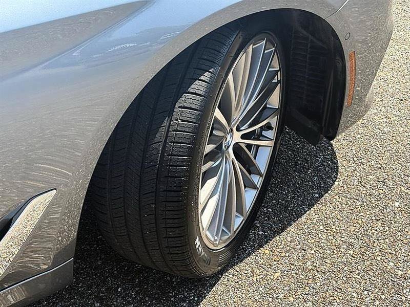 Used 2017 BMW 530i RWD image 49