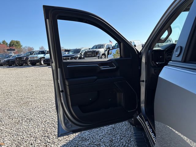 Used 2024 Chevrolet Silverado 1500 LT image 15