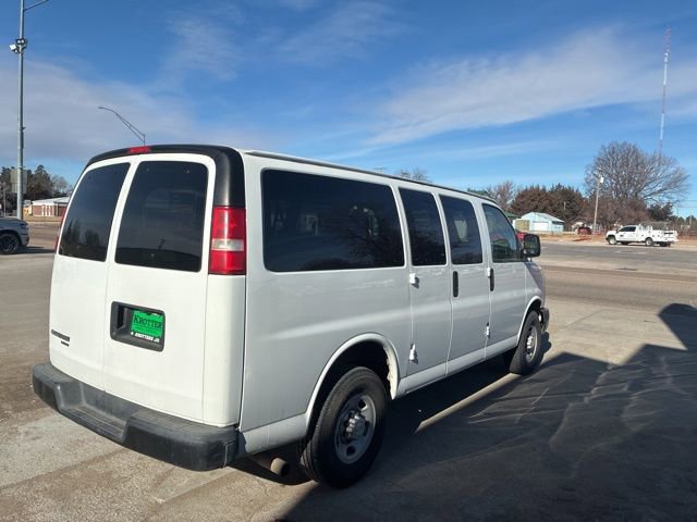 Used 2016 Chevrolet Express 2500 LS RWD image 4