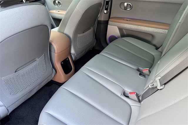 Used 2024 Hyundai Ioniq 5 Limited image 16