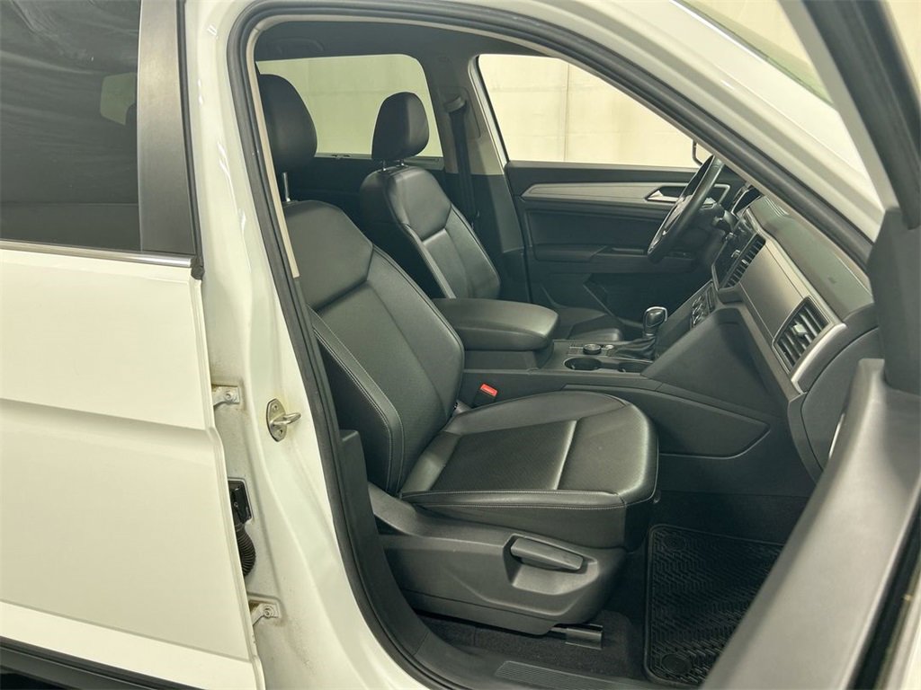 Used 2019 Volkswagen Atlas SE w/ Towing Package image 23