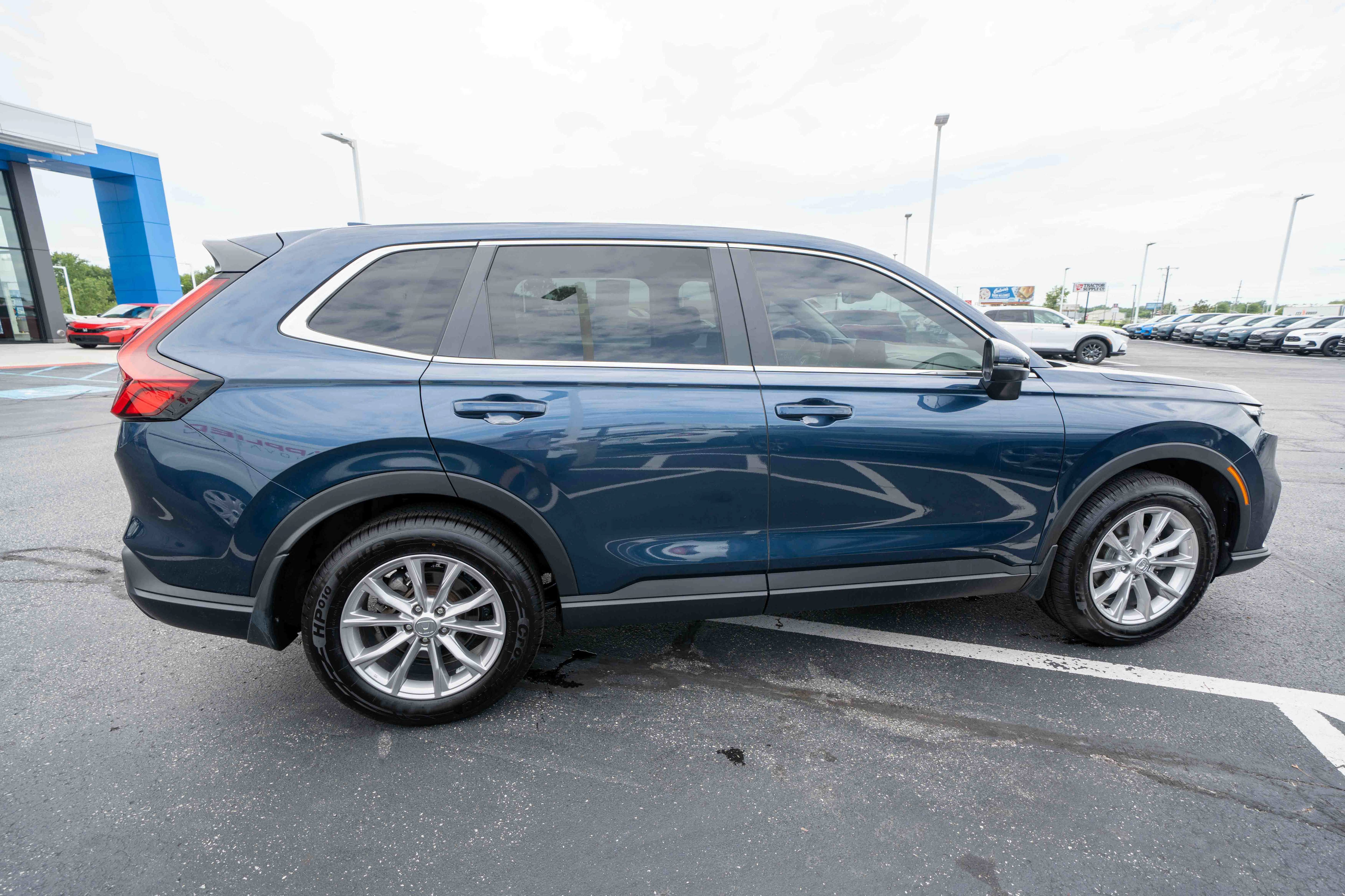 Certified 2024 Honda CR-V EX image 6