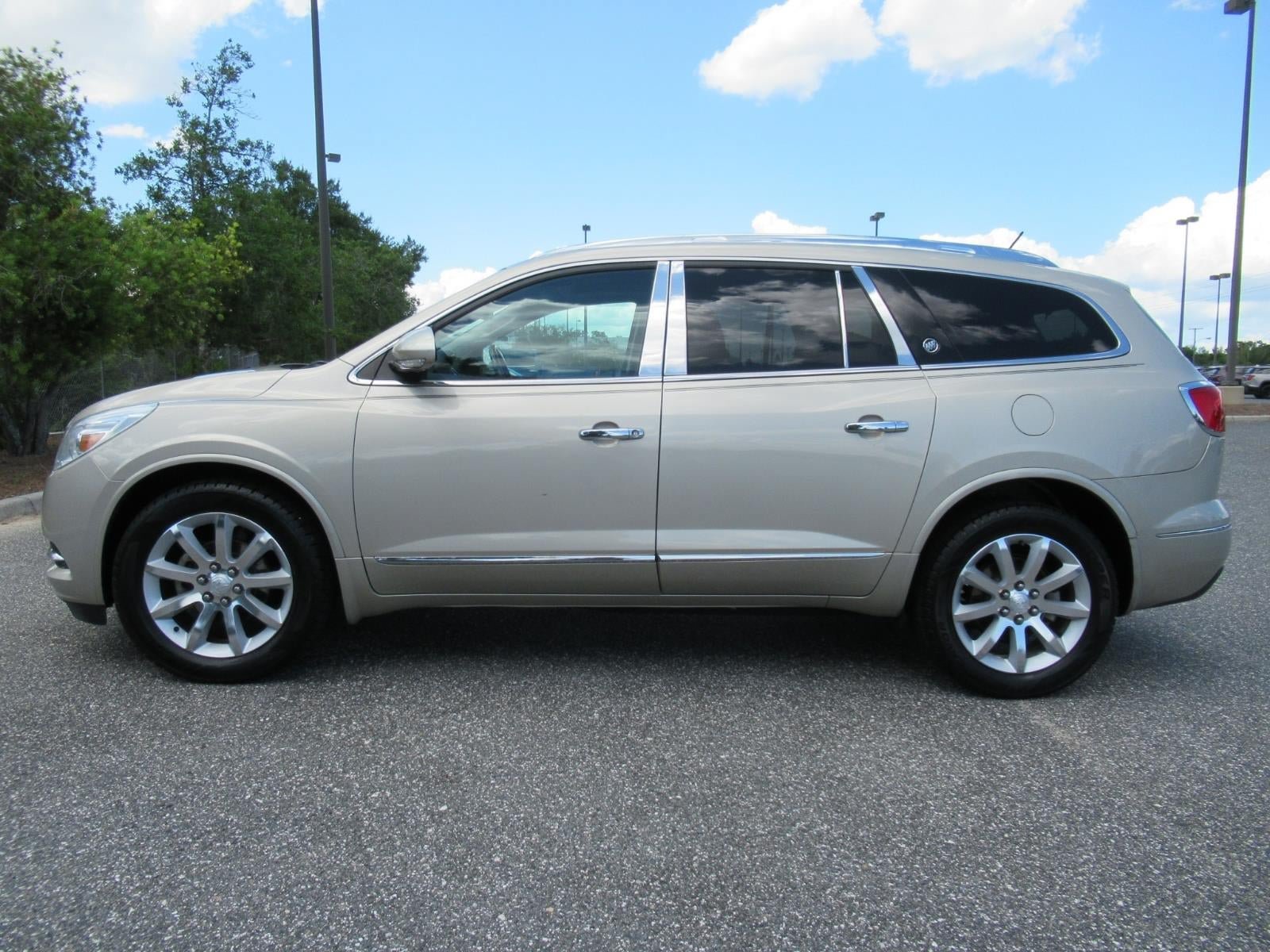 Used 2015 Buick Enclave Premium w/ Experience Buick Package AWD/4WD image 4